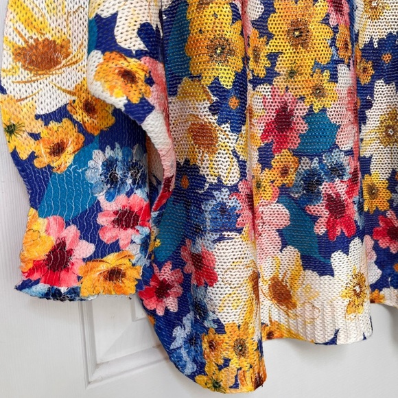 Luisa Ricci Made in Italy Oversized Floral Mesh Top XL-3X - Picture 5 of 11